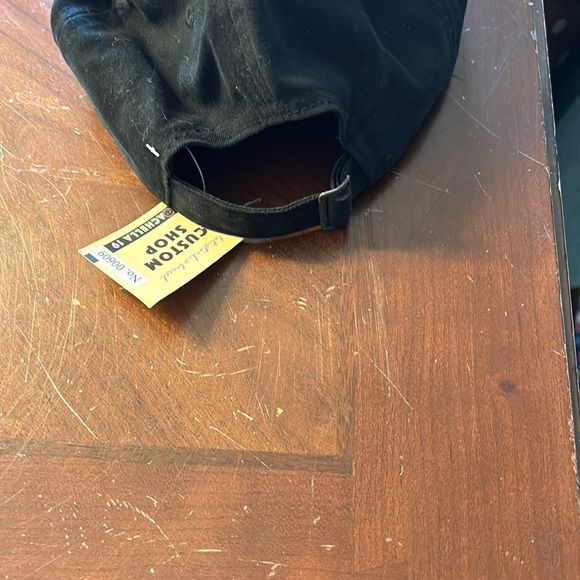 Cap/hat - Picture 2 of 3